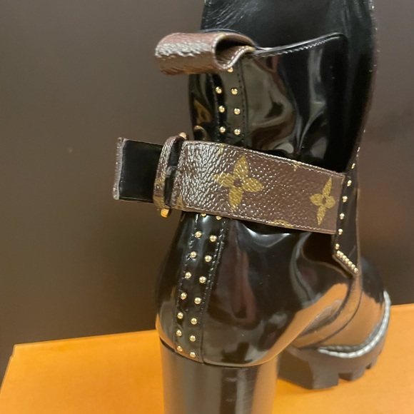 Louis Vuitton star trail ankle boot 2020, sold out coveted style. - Picture 3 of 7